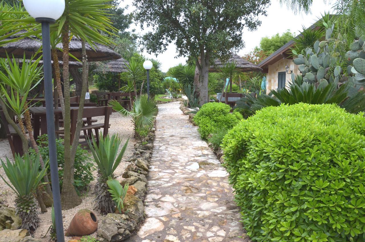 Masseria Pisciani Torchiarolo Exterior foto