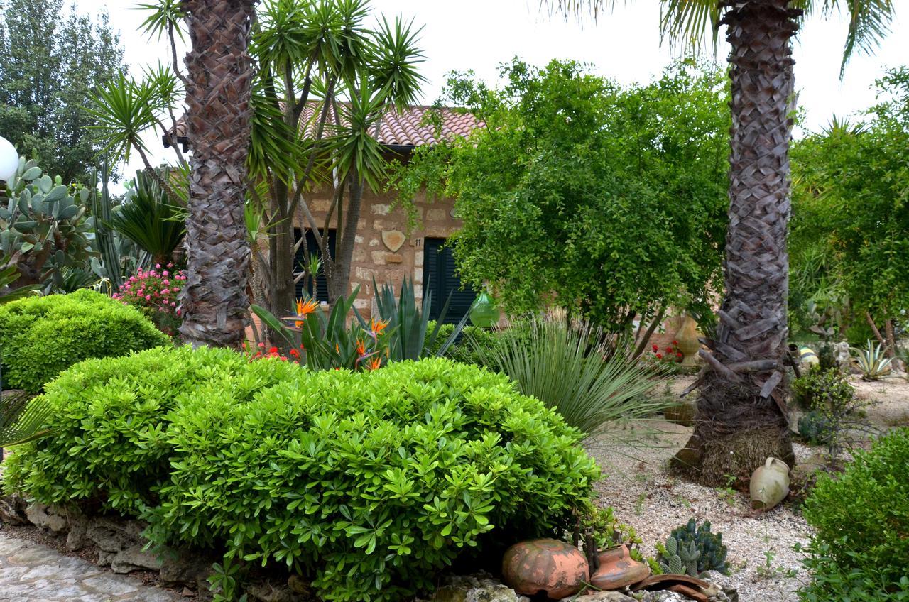 Masseria Pisciani Torchiarolo Exterior foto